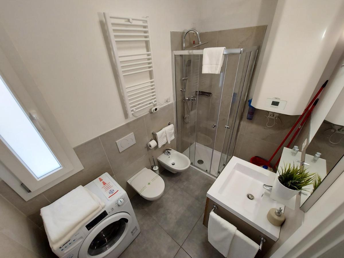 Residenza Delizia Camere & Appartamenti "Residenze Del Cuore" 베로나 외부 사진