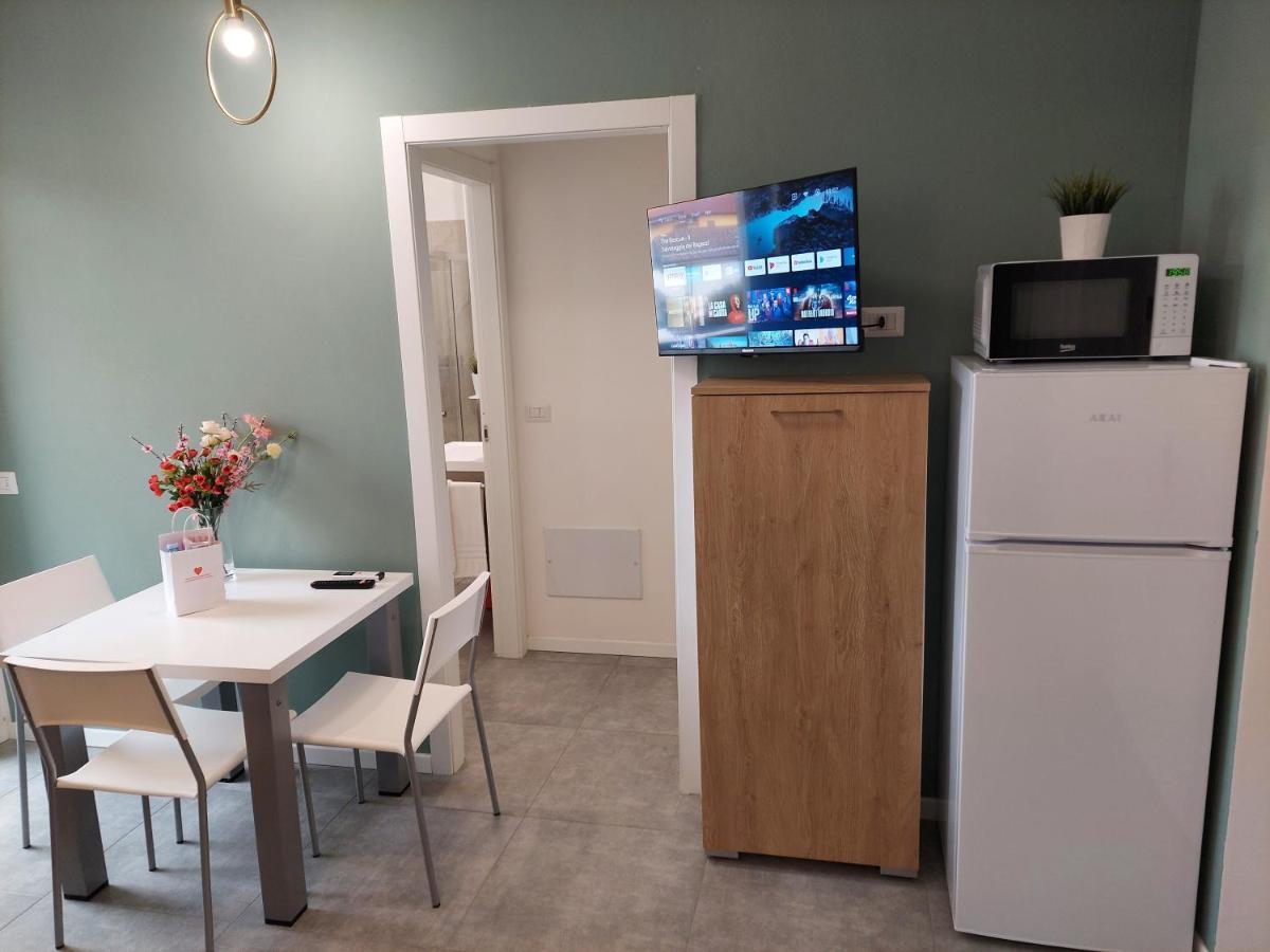 Residenza Delizia Camere & Appartamenti "Residenze Del Cuore" 베로나 외부 사진