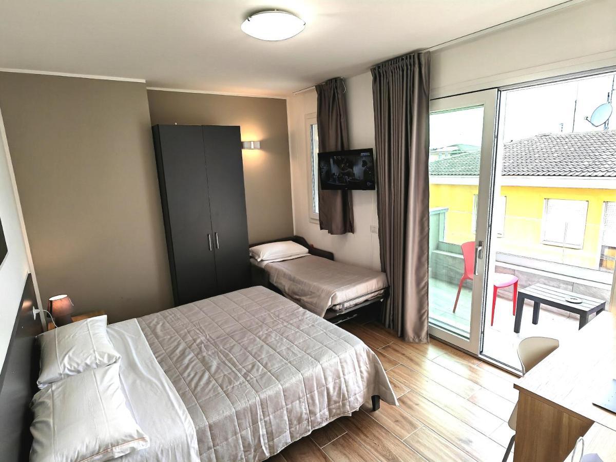 Residenza Delizia Camere & Appartamenti "Residenze Del Cuore" 베로나 외부 사진