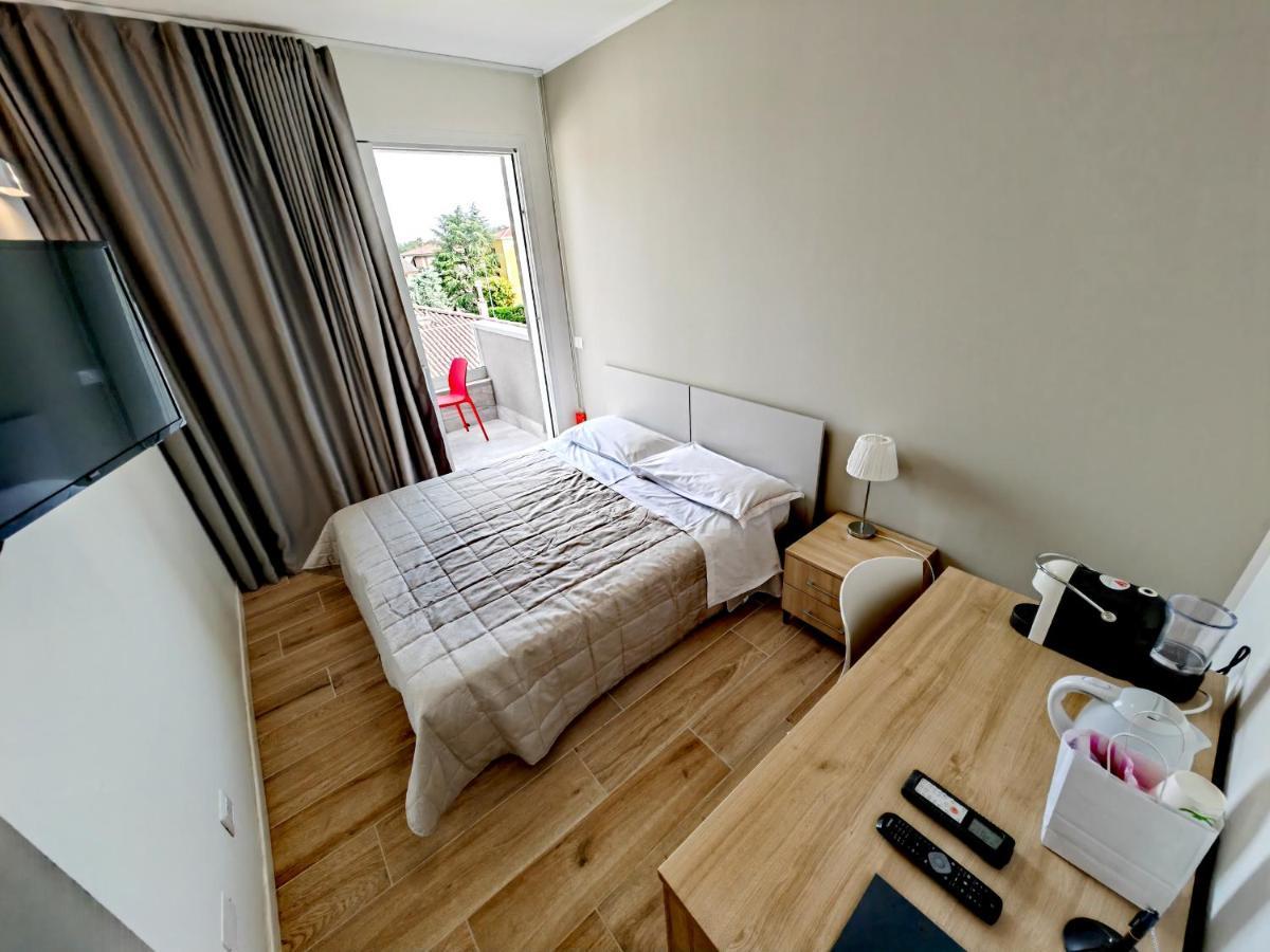 Residenza Delizia Camere & Appartamenti "Residenze Del Cuore" 베로나 외부 사진