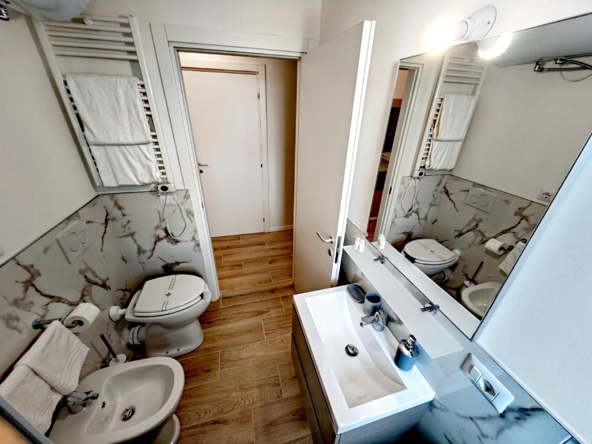 Residenza Delizia Camere & Appartamenti "Residenze Del Cuore" 베로나 외부 사진